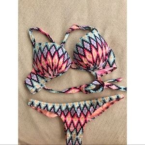 Victoria’s Secret bikini set